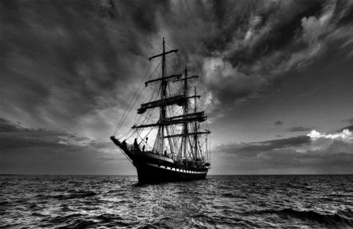 bateau-a-voile,-mer,-ciel,-photo-noir-et-blanc-182884